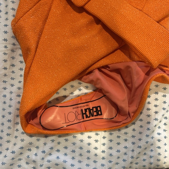 NWT - Beach Riot Sydney Belted One Piece Swimsuit - L - Picture 8 of 9